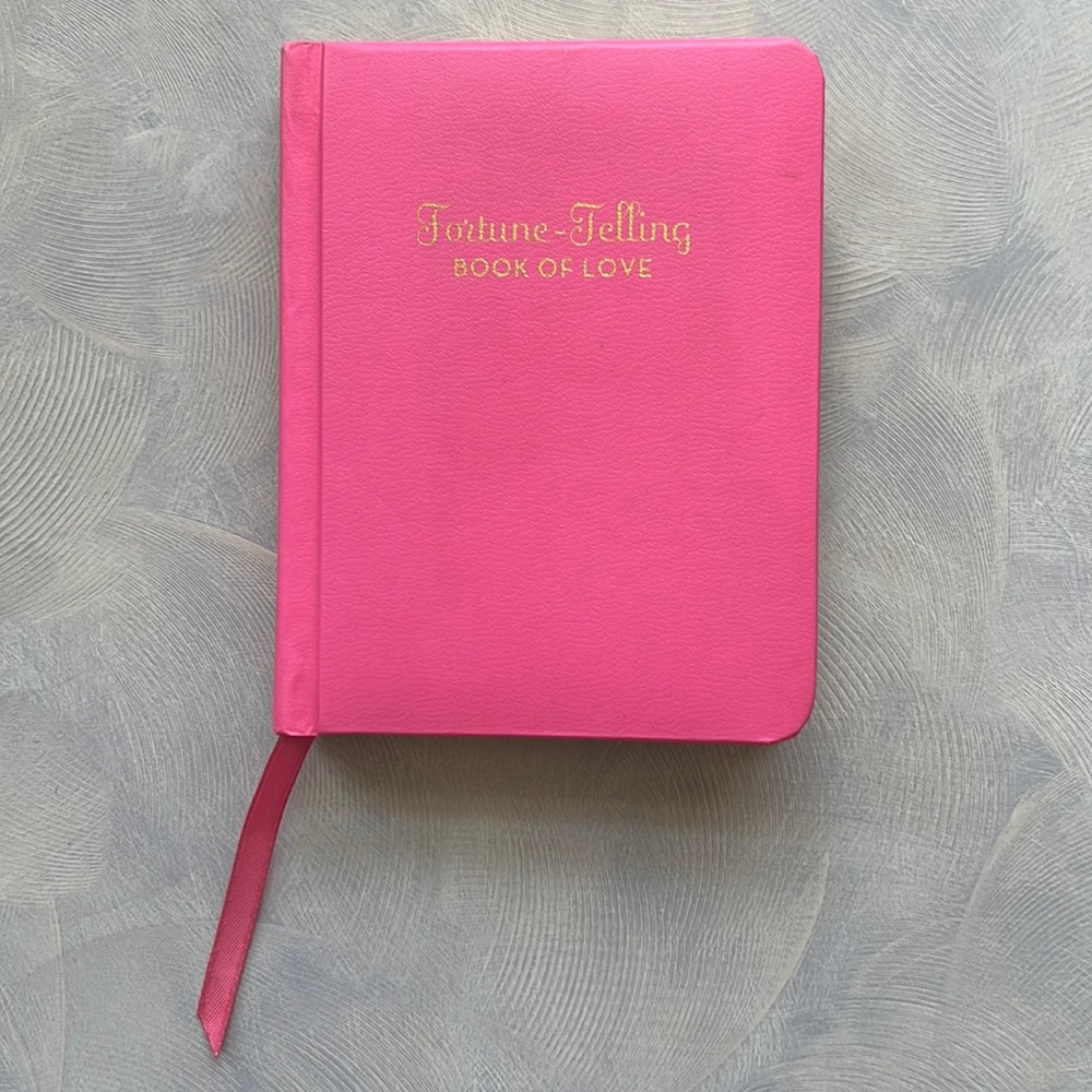 Fortune Telling Book of Love